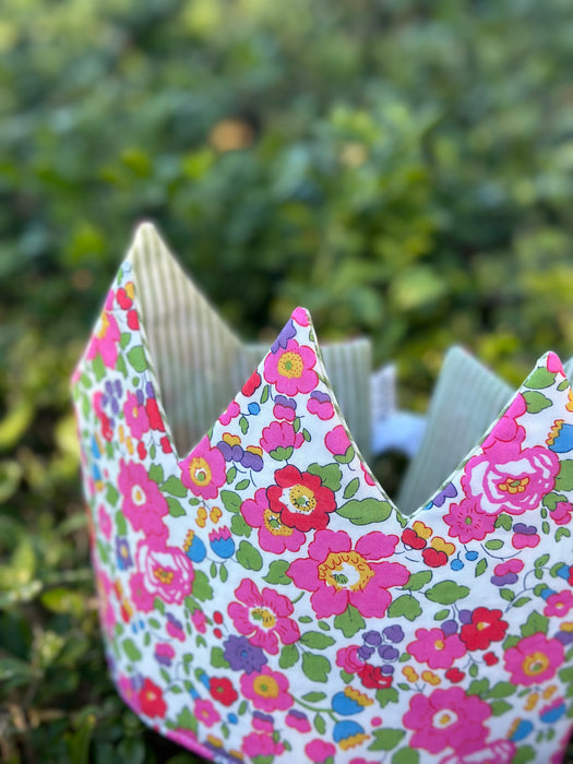 Betsy & Green Stripe Crown