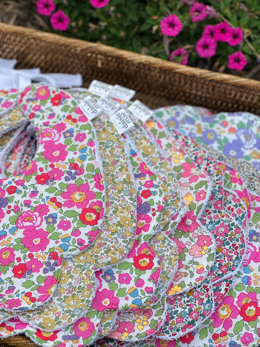 ‘Betsy R’ Liberty Bib