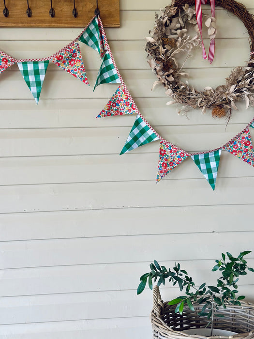 Betsy Star Bunting