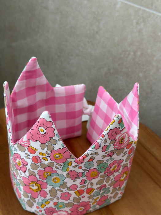 Betsy Pink & Pink Gingham Crown