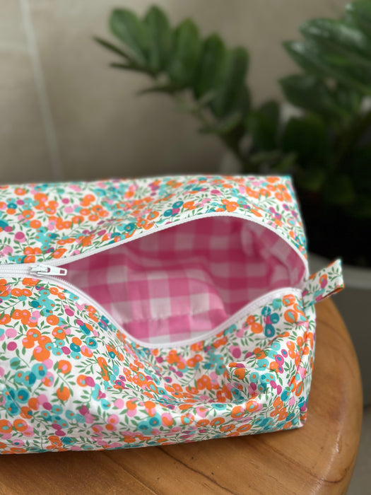 Wiltshire Summer + Pink Gingham Bag