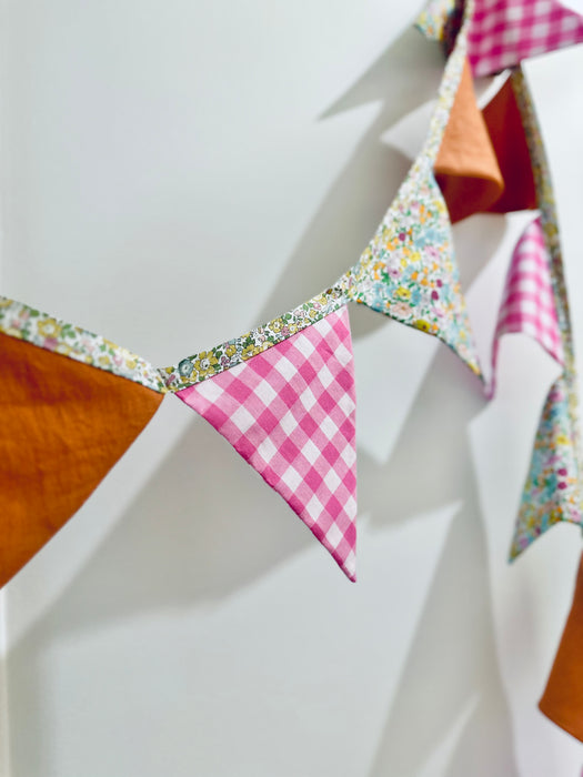 ‘Poppy’ Bunting