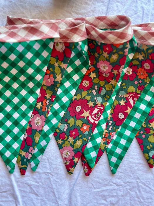 ‘Betsy Star’ Bunting