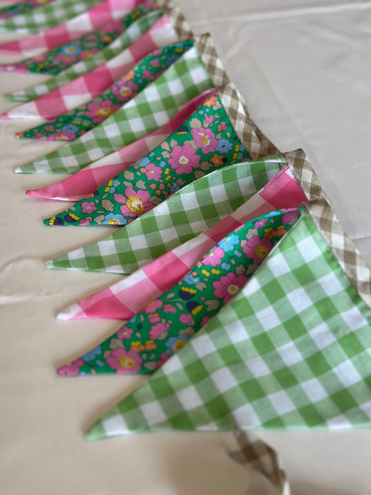 ‘Rosie’ Bunting