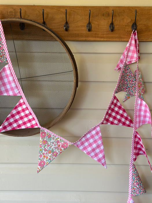 ‘The Betsys’ Bunting